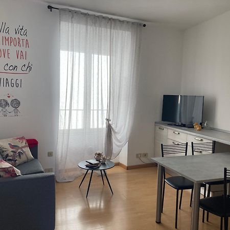 Casa Mirella Appartement Lovere Buitenkant foto