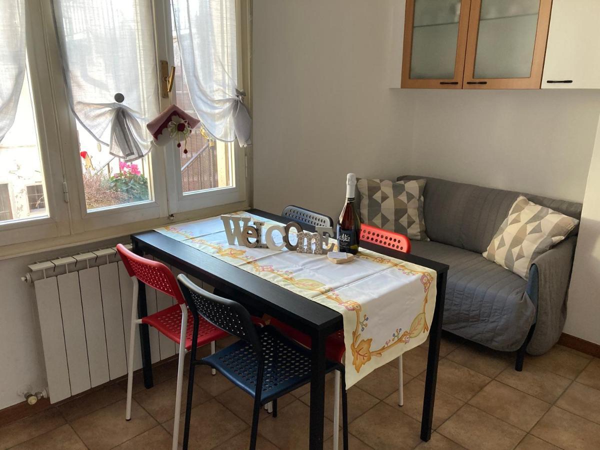 Casa Mirella Appartement Lovere Buitenkant foto